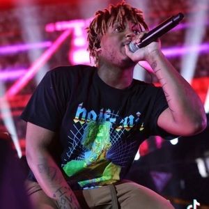 Meet your Posher, Devin